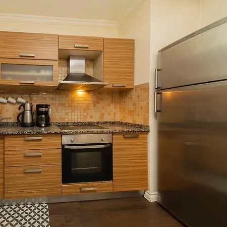 Central Flat With Great View In Muratpasa Appartement